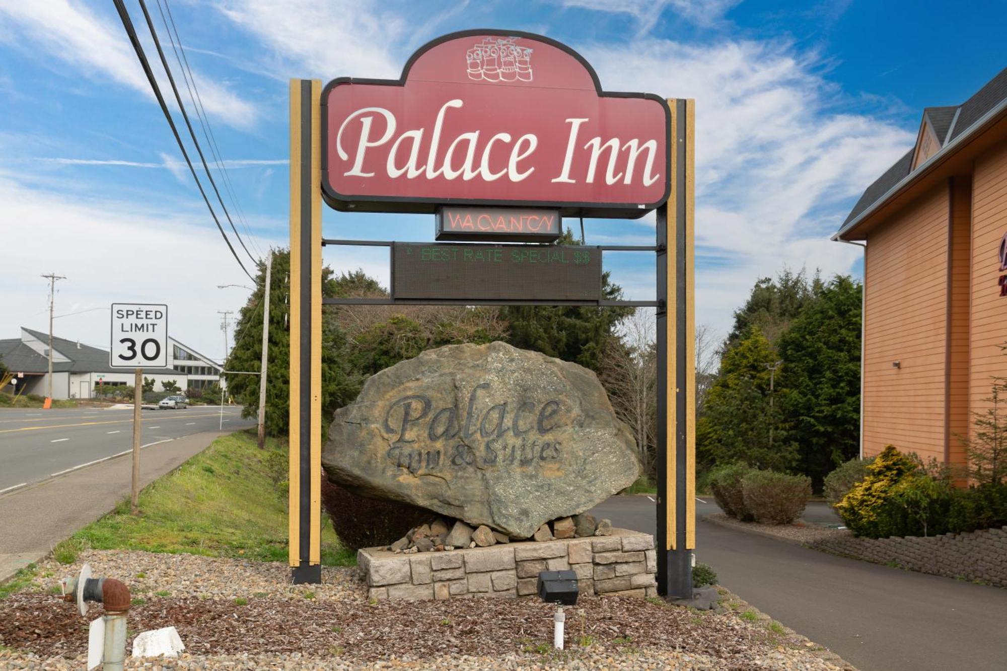 Palace Inn & Suites Линкольн-Сити Экстерьер фото