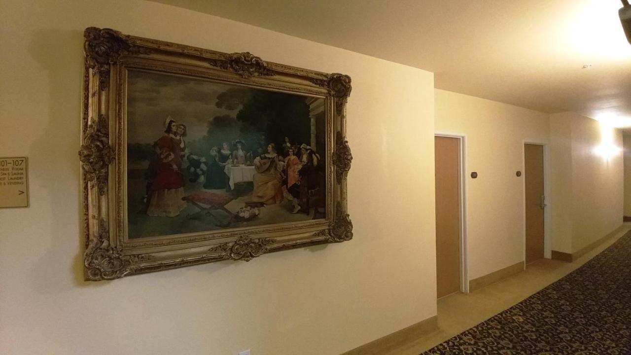 Palace Inn & Suites Линкольн-Сити Экстерьер фото
