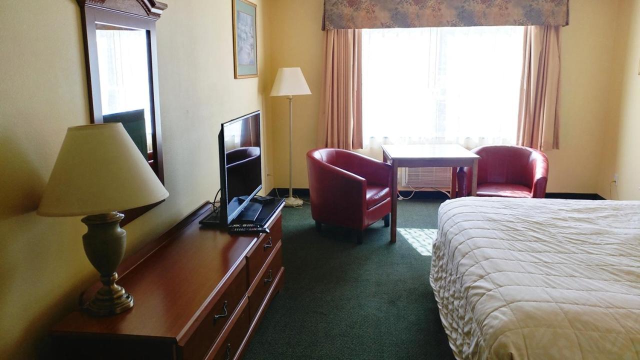Palace Inn & Suites Линкольн-Сити Экстерьер фото